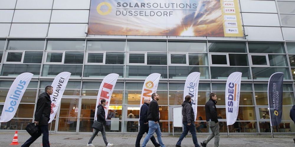 Solar Ruim Bezoekers Solar Solutions D Sseldorf